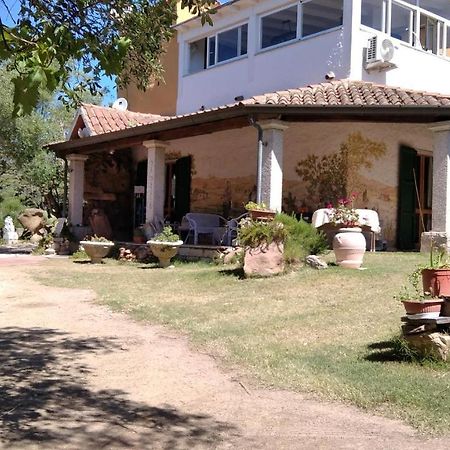 B&B Villa Sa Pischina Ольбия Экстерьер фото