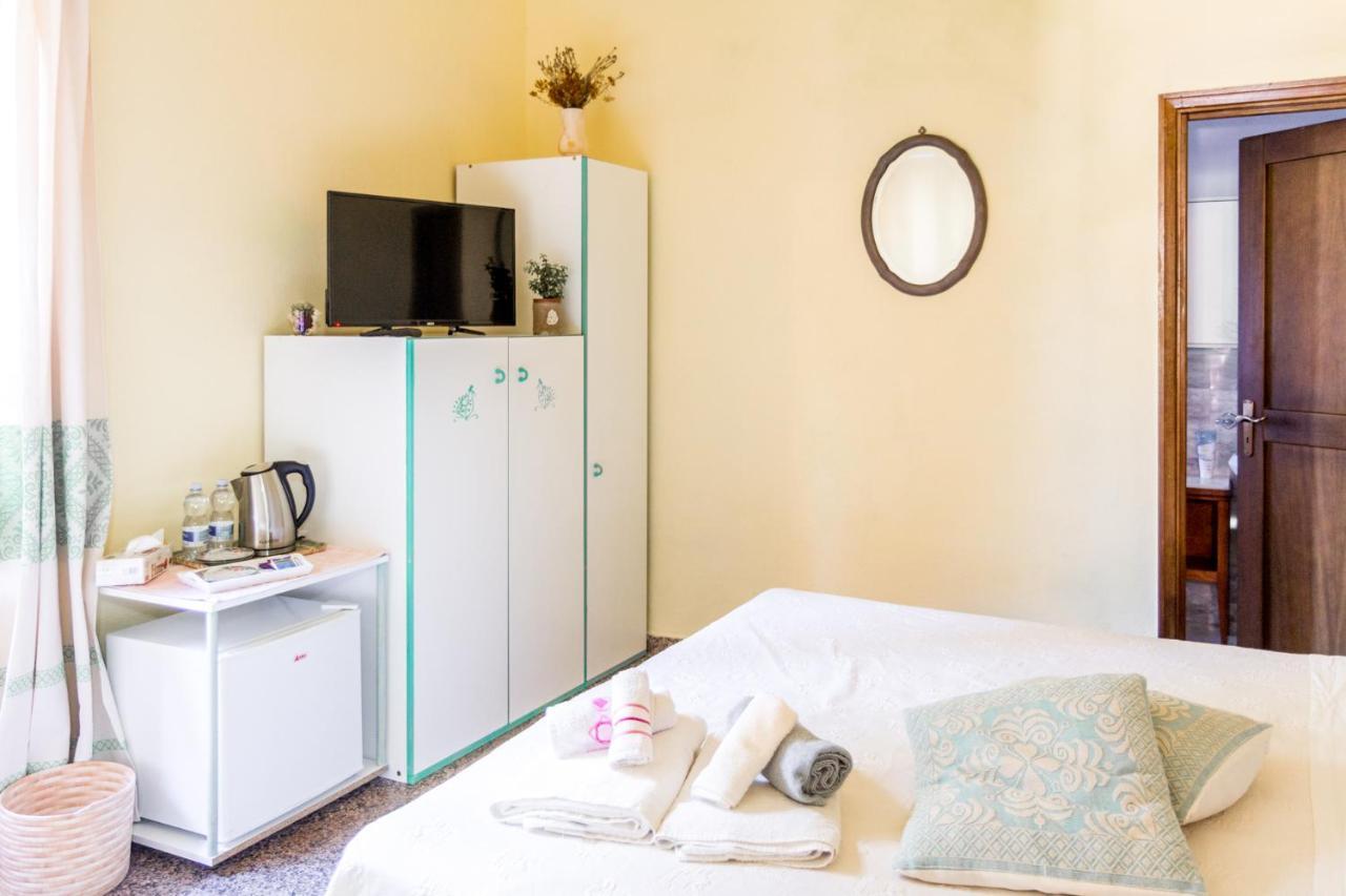 B&B Villa Sa Pischina Ольбия Экстерьер фото